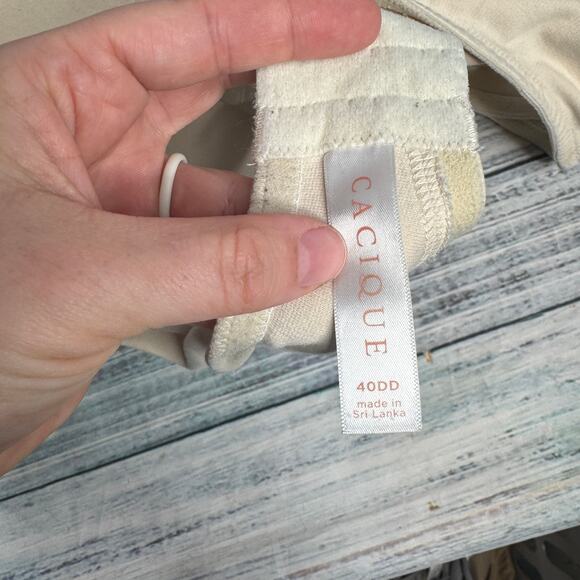 Lane Bryant Cacique Smooth Boost Plunge Bra 40DD - Picture 4 of 4